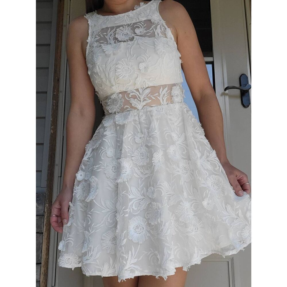 JAY GODFREY Dress Women's 2 White 3D Floral Applique Sequin Sheer Panel